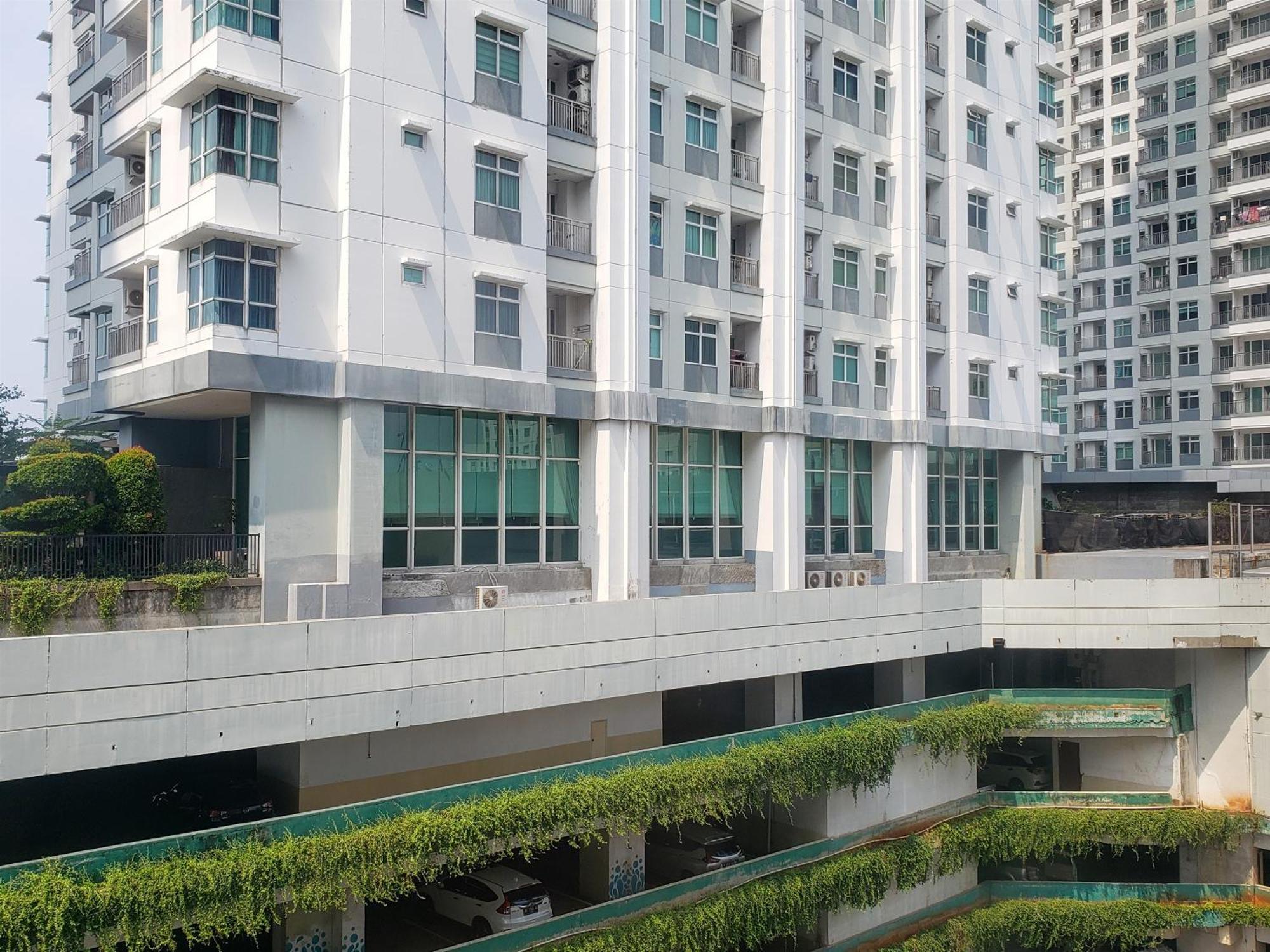 And Cozy Living 2br At Bay Pluit By Travelio * Jakarta