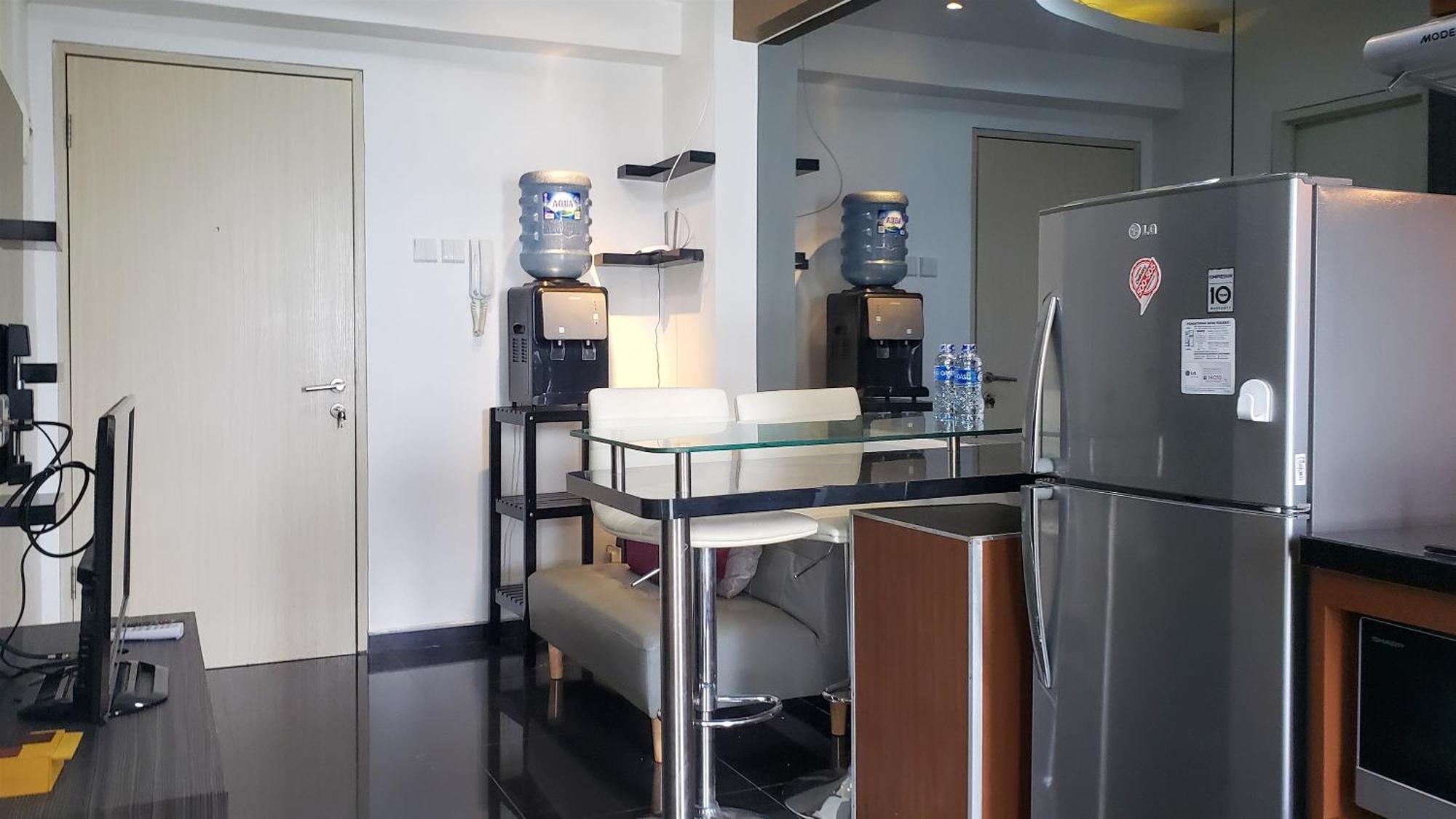 And Cozy Living 2br At Bay Pluit By Travelio Apartment